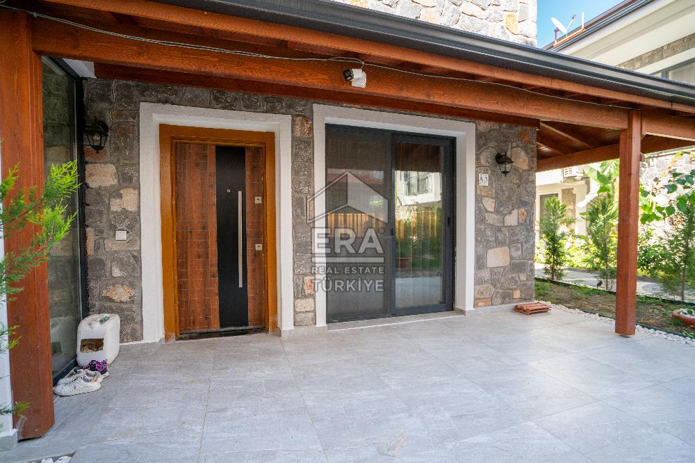 Datça Reşadiye Dalya Evleri'nde Satılık 150m2 3+1 Tripleks Villa