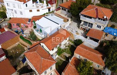 Balıkesir Burhaniye Pelitköy Köyiçi Mevkiinde Geniş Bahçeli Tam Müstakil Ev