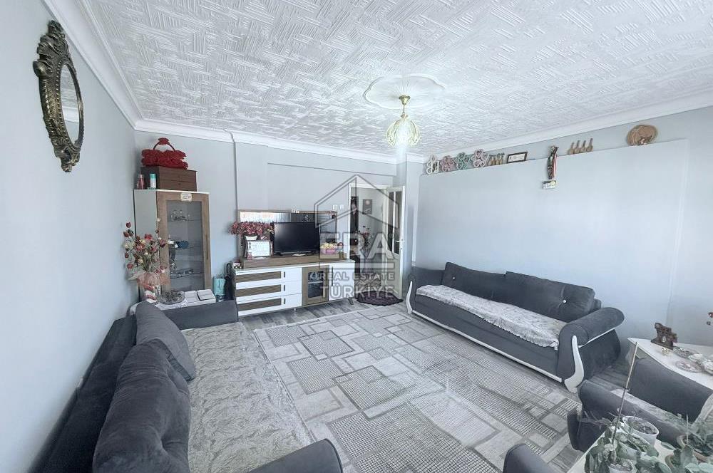 ERA PORT GÜVENCESİYLE ADNAN MENDERES'TE SATILIK 3+1 DAİRE