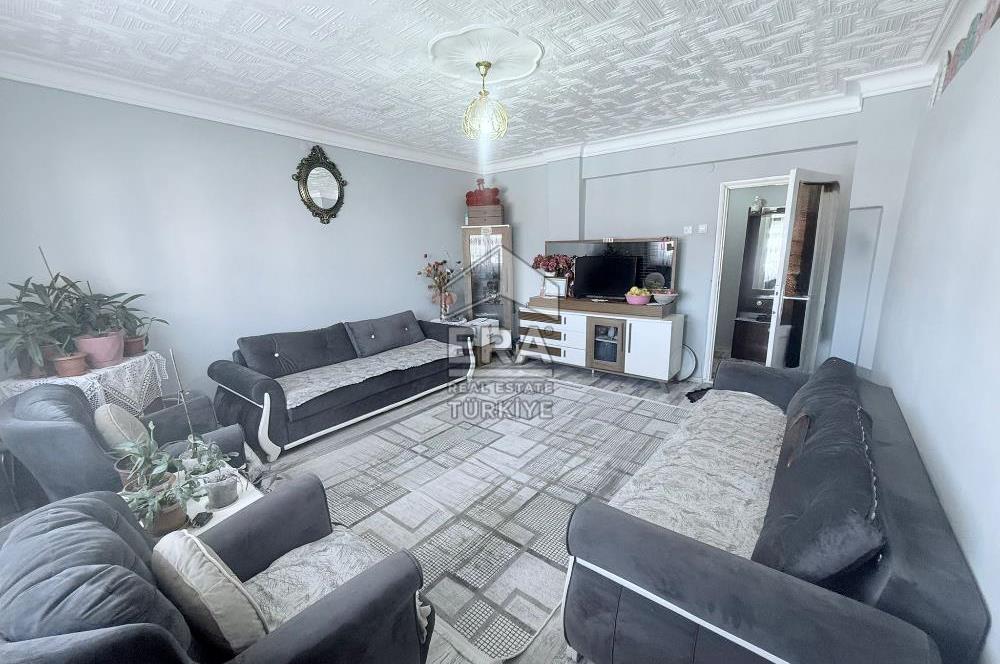 ERA PORT GÜVENCESİYLE ADNAN MENDERES'TE SATILIK 3+1 DAİRE