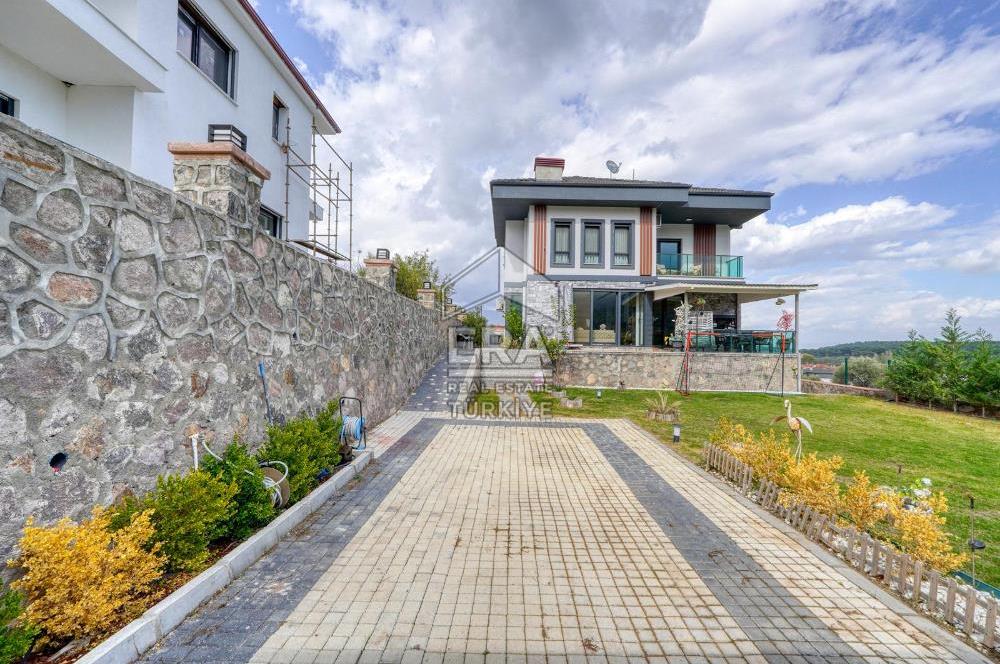 YUKARIKIZILCA KEMALPAŞA MÜSTAKİL ULTRA LÜKS 6+2 VİLLA