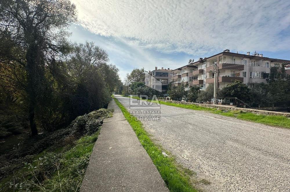 ERA PORT GÜVENCESİYLE EDREMİT AKÇAY SARIKIZ'DA 3+1 EŞYALI DAİRE