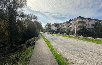 ERA PORT GÜVENCESİYLE EDREMİT AKÇAY SARIKIZ'DA 3+1 EŞYALI DAİRE