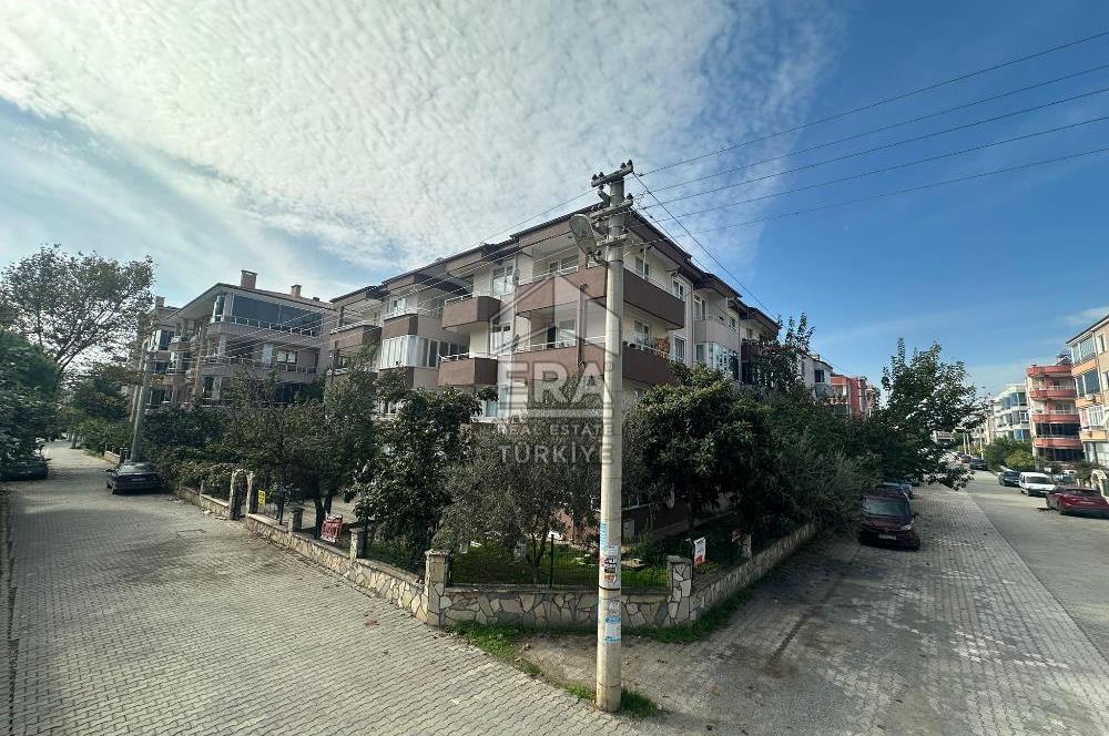 ERA PORT GÜVENCESİYLE EDREMİT AKÇAY SARIKIZ'DA 3+1 EŞYALI DAİRE