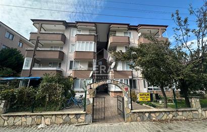 ERA PORT GÜVENCESİYLE EDREMİT AKÇAY SARIKIZ'DA 3+1 EŞYALI DAİRE