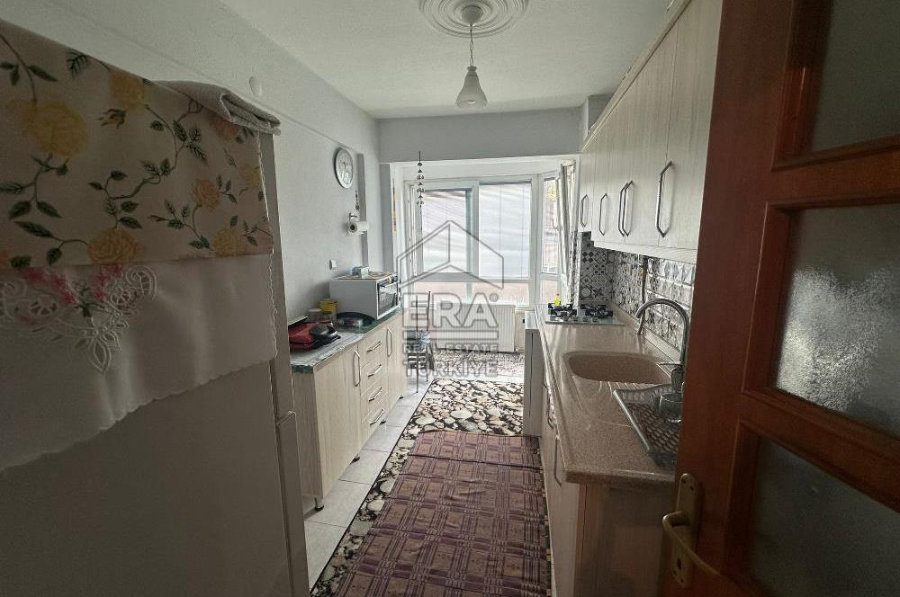 ERA PORT GÜVENCESİYLE EDREMİT AKÇAY SARIKIZ'DA 3+1 EŞYALI DAİRE