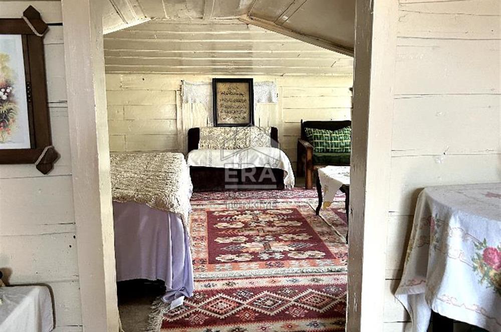 KUZGUNCUK'DA BOĞAZ MANZARALI TARİHİ KONAK 