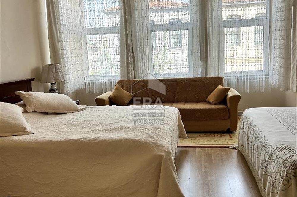 KUZGUNCUK'DA BOĞAZ MANZARALI TARİHİ KONAK 