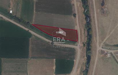 ERA PORT GÜVENCESİYLE YAKUPKÖY'DE SATILIK 3367 METREKARE TARLA