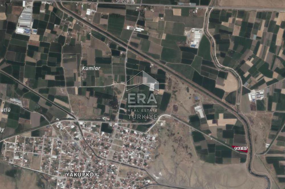 ERA PORT GÜVENCESİYLE YAKUPKÖY'DE SATILIK 3367 METREKARE TARLA