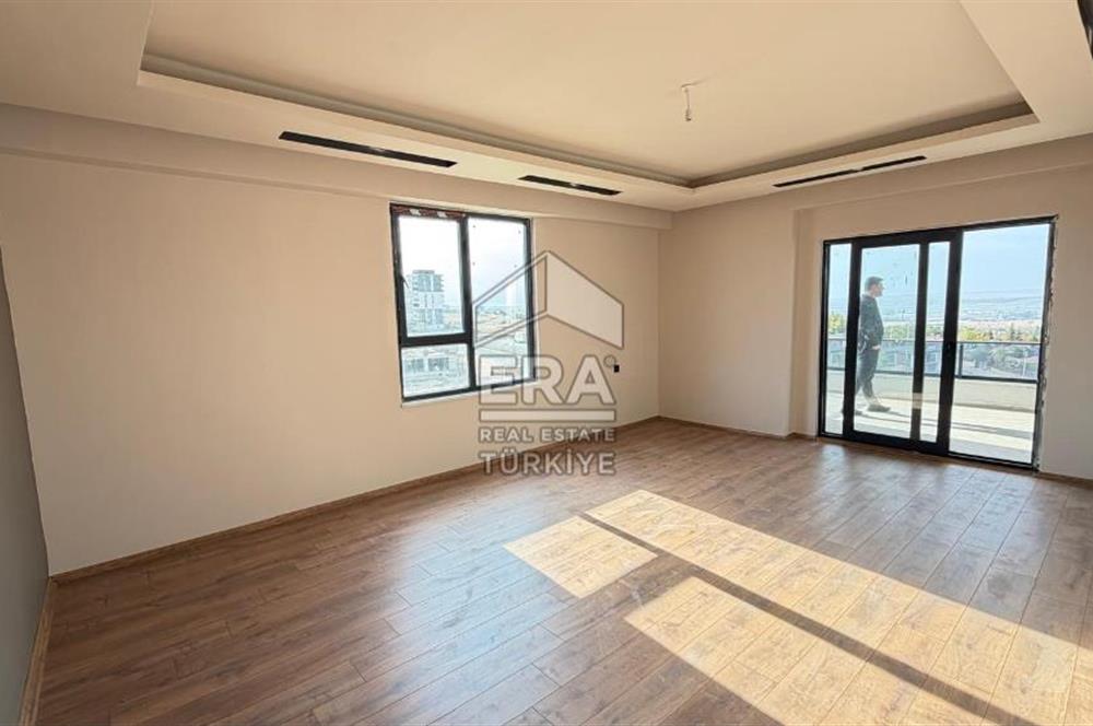 Yenişehir Mahallesi'nde satılık 3,5+1