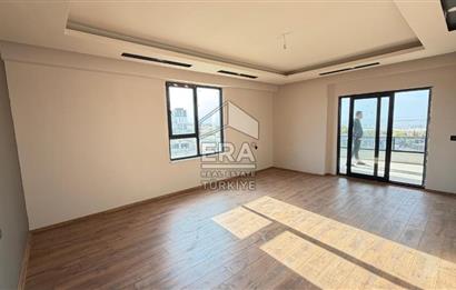 Yenişehir Mahallesi'nde satılık 3,5+1