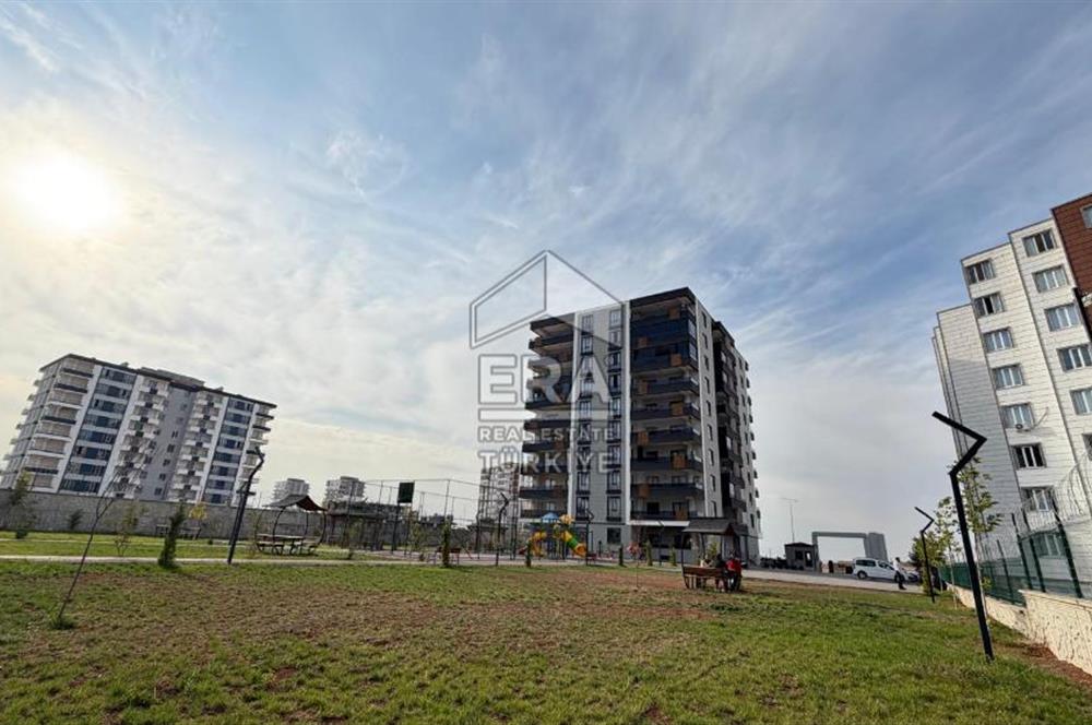 Yenişehir Mahallesi'nde satılık 3,5+1