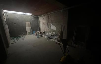 ÜNALAN-EMAAR BÖLGESİNDE 85 M2 KİRALIK DEPOLU DÜKKAN