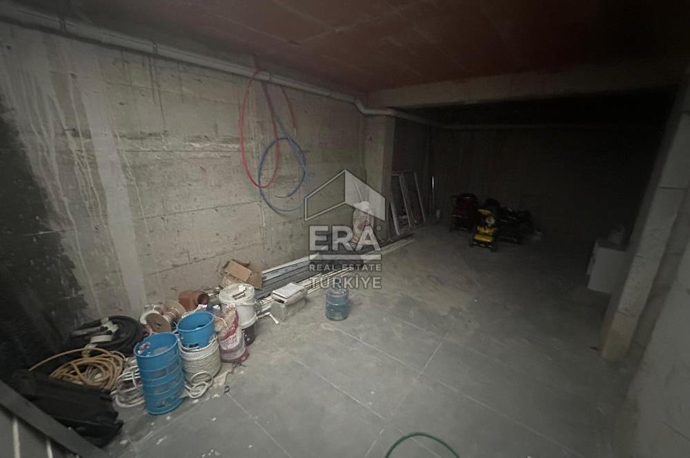 ÜNALAN-EMAAR BÖLGESİNDE 85 M2 KİRALIK DEPOLU DÜKKAN