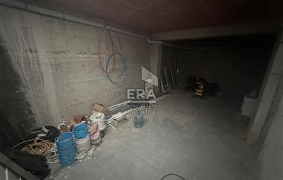 ÜNALAN-EMAAR BÖLGESİNDE 85 M2 KİRALIK DEPOLU DÜKKAN