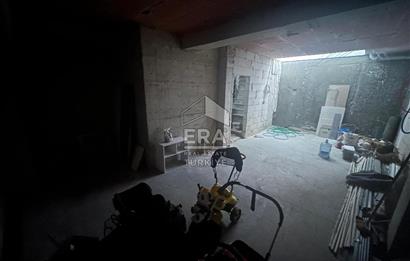 ÜNALAN-EMAAR BÖLGESİNDE 85 M2 KİRALIK DEPOLU DÜKKAN