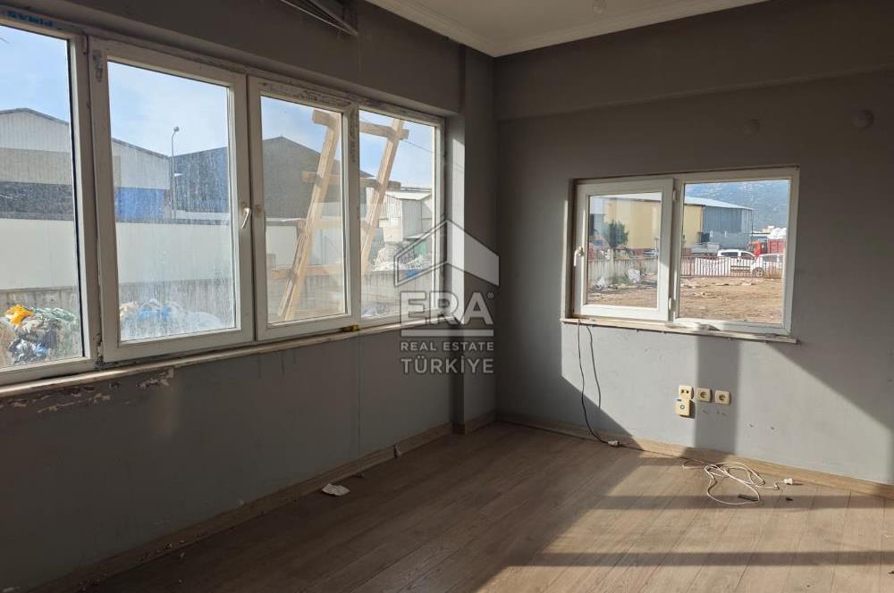 KÖMÜRCÜLER KIRKGÖZ SAANAYİ SİTESİ KİRALIK İŞ YERİ