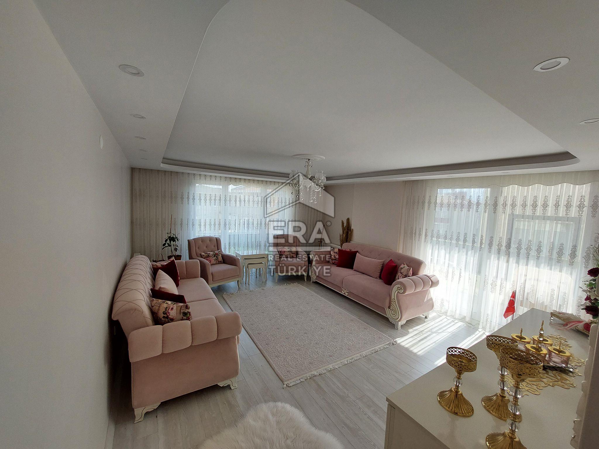 ERA PORT GÜVENCESİYLE KUVAY-I MİLLİYE'DE SATILIK 2+1 GENİŞ DAİRE