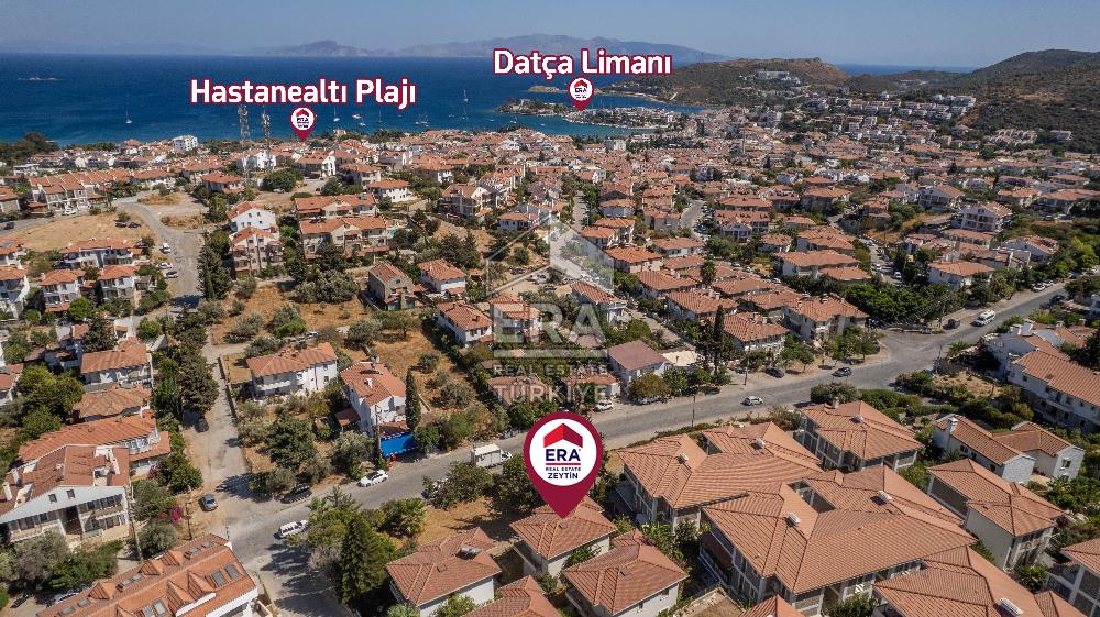 Datça Merkezde Satılık Deniz Gören 3.5+1Tripleks 180m2 Villa
