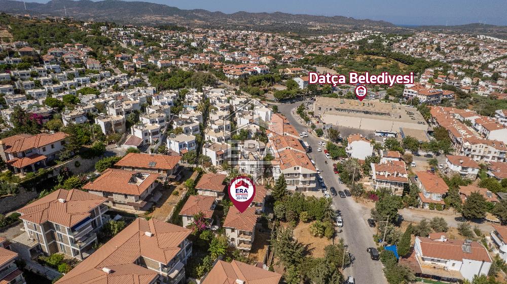 Datça Merkezde Satılık Deniz Gören 3.5+1Tripleks 180m2 Villa