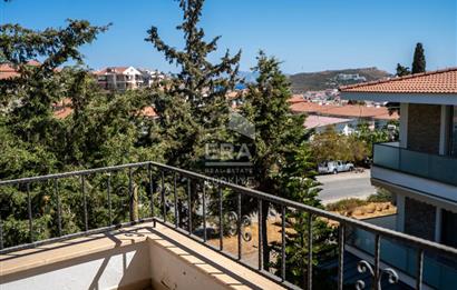 Datça Merkezde Satılık Deniz Gören 3.5+1Tripleks 180m2 Villa