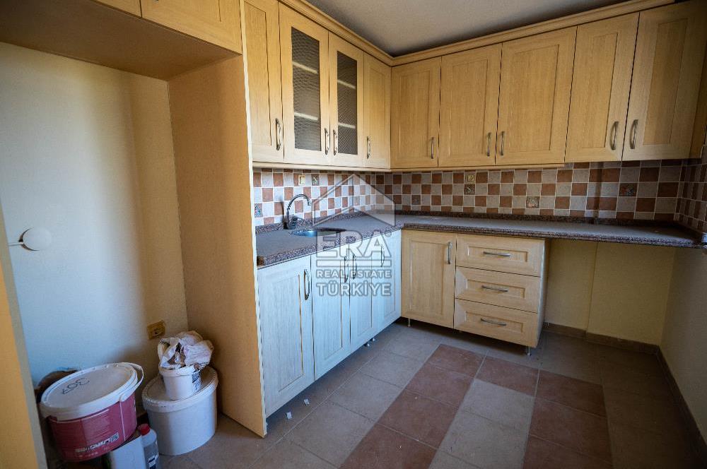 Datça Merkezde Satılık Deniz Gören 3.5+1Tripleks 180m2 Villa