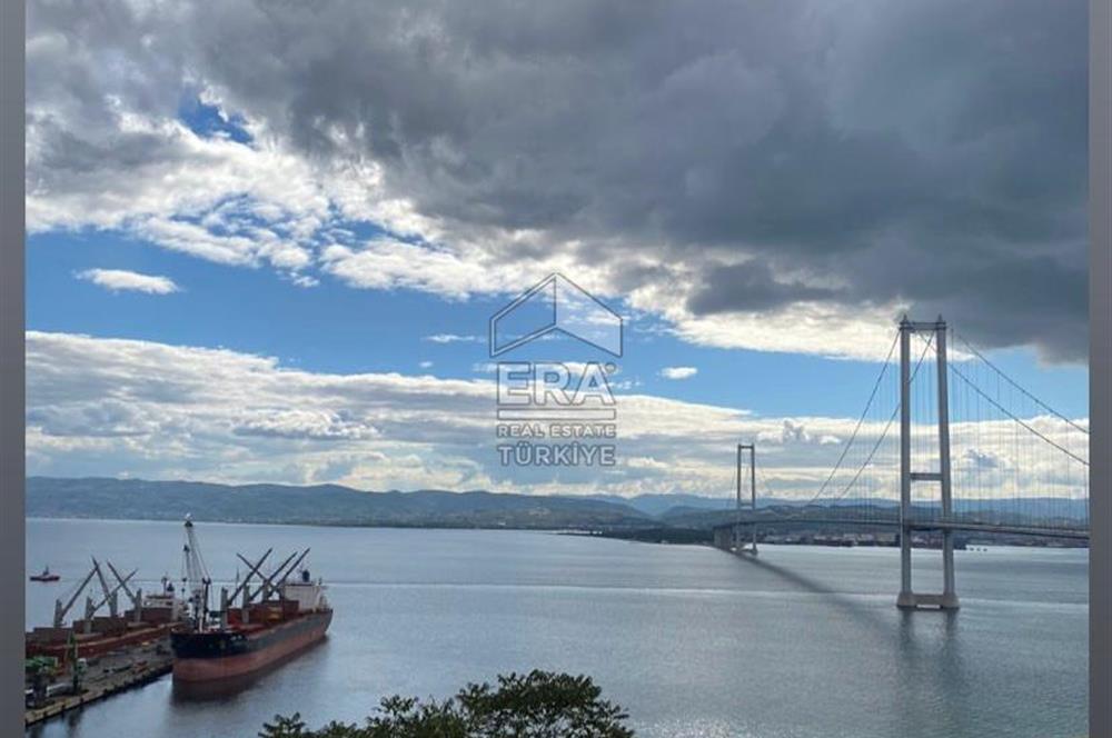 Osmangazi Köprüsü Yanında Deniz & Köprü Manzaralı Müstakil Bina