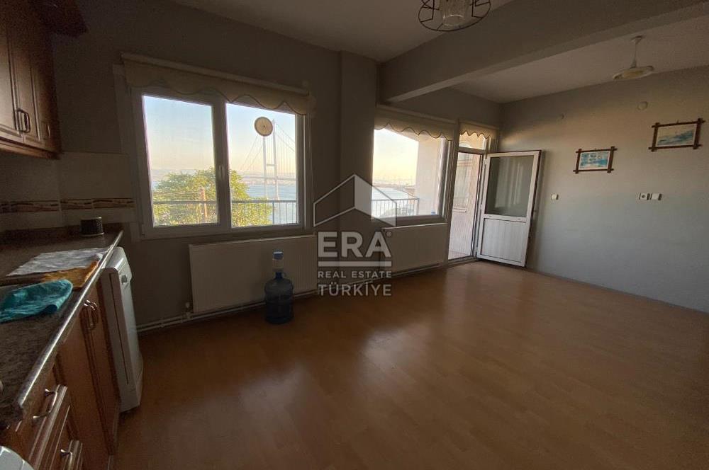 Osmangazi Köprüsü Yanında Deniz & Köprü Manzaralı Müstakil Bina