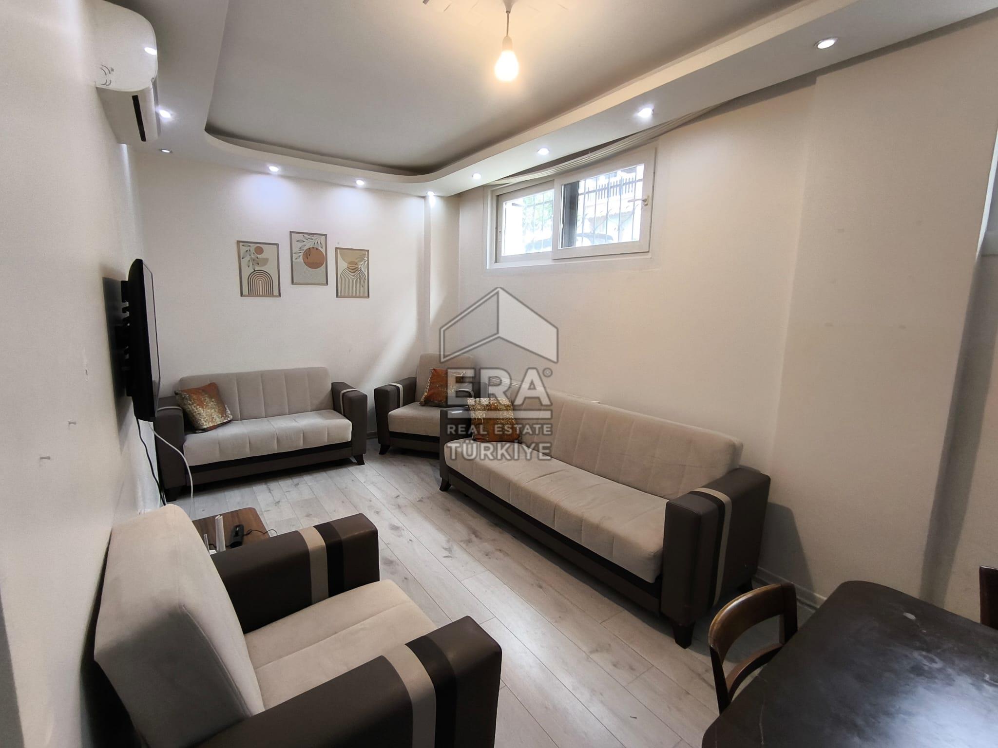 KADIKÖY CAFERAĞA' DA 2+1 KİRALIK DAİRE