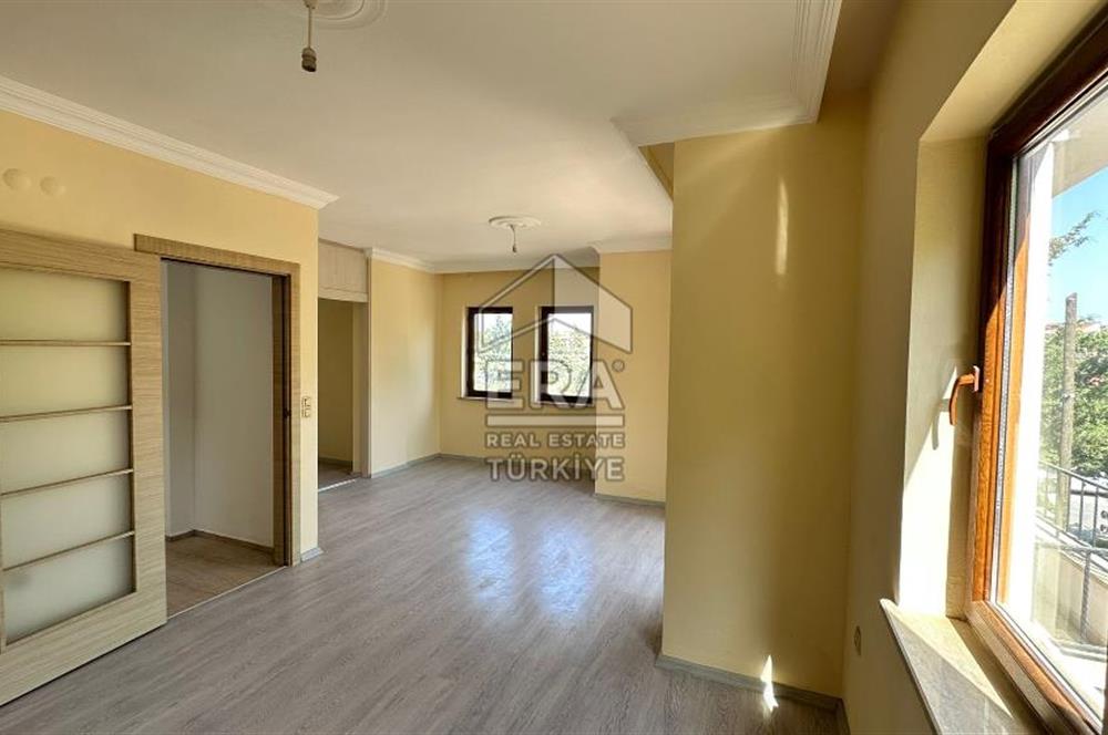 Datça Merkezde Satılık Deniz Gören 3.5+1Tripleks 180m2 Villa