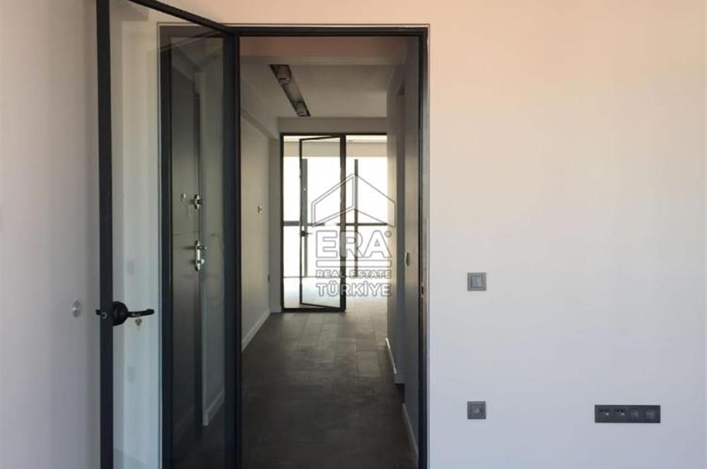 Lise Caddesinde Çınar'a 2 dk Mesafede Kiralık Lüks Ofis