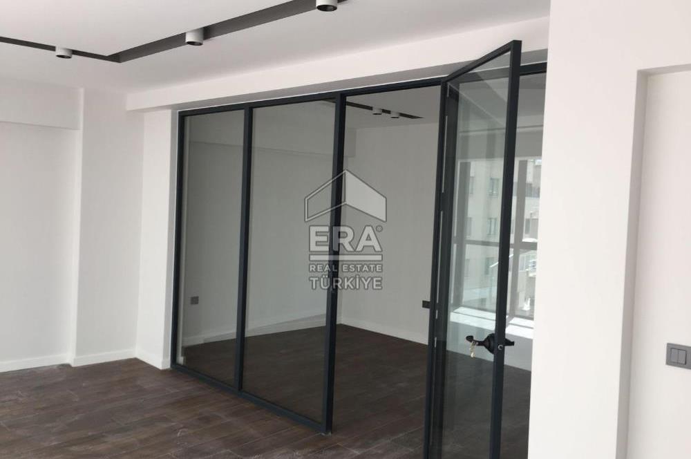 Lise Caddesinde Çınar'a 2 dk Mesafede Kiralık Lüks Ofis