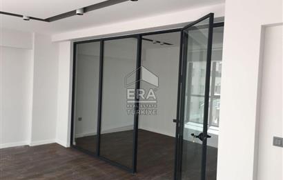 Lise Caddesinde Çınar'a 2 dk Mesafede Kiralık Lüks Ofis