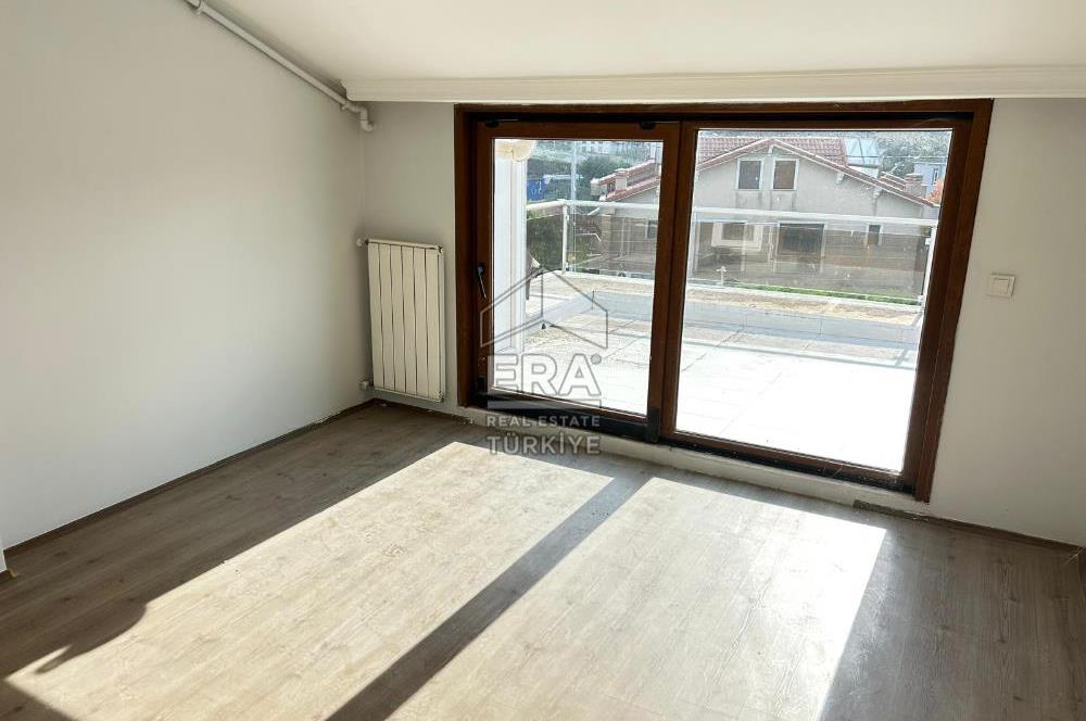 ZEKERİYAKÖY ÇARŞIDA DOĞAYLA İÇ İÇE PRESTİJLİ KİRALIK OFİS