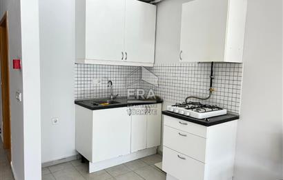 ZEKERİYAKÖY ÇARŞIDA DOĞAYLA İÇ İÇE PRESTİJLİ KİRALIK OFİS