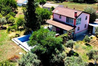 Menderes Değirmendere SATILIK 5.583m2 Tarla/160m2 Havuzlu Villa - 1 - 13901