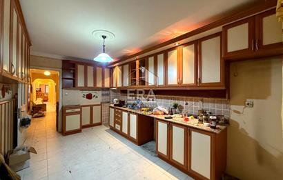 karşıyakada satılık 4+1 daire