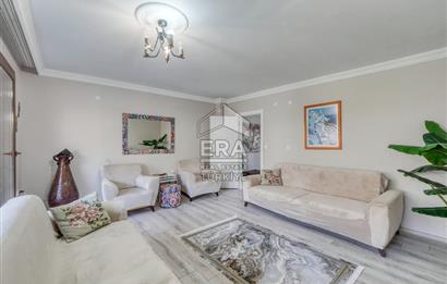 ERA REAL ESTATE Yaz Gayrimenkul Portföylerinden Villamız SATILIKTIR.