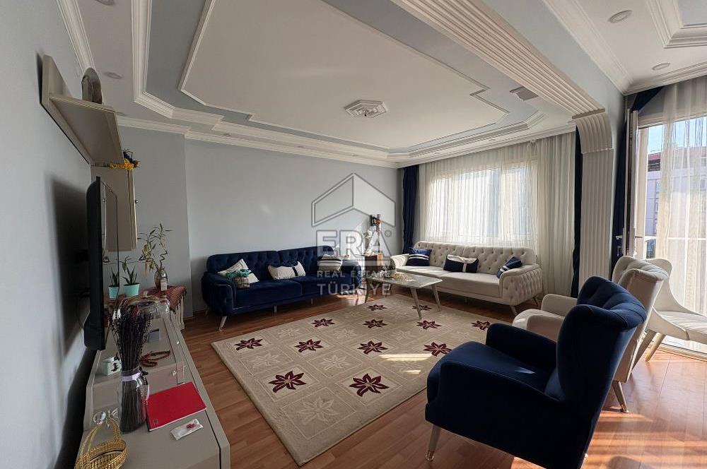 Buca İnönü Mah. Komple Satılık Bina