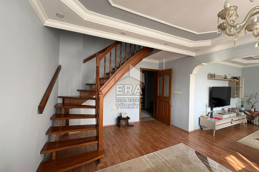 Buca İnönü Mah. Komple Satılık Bina