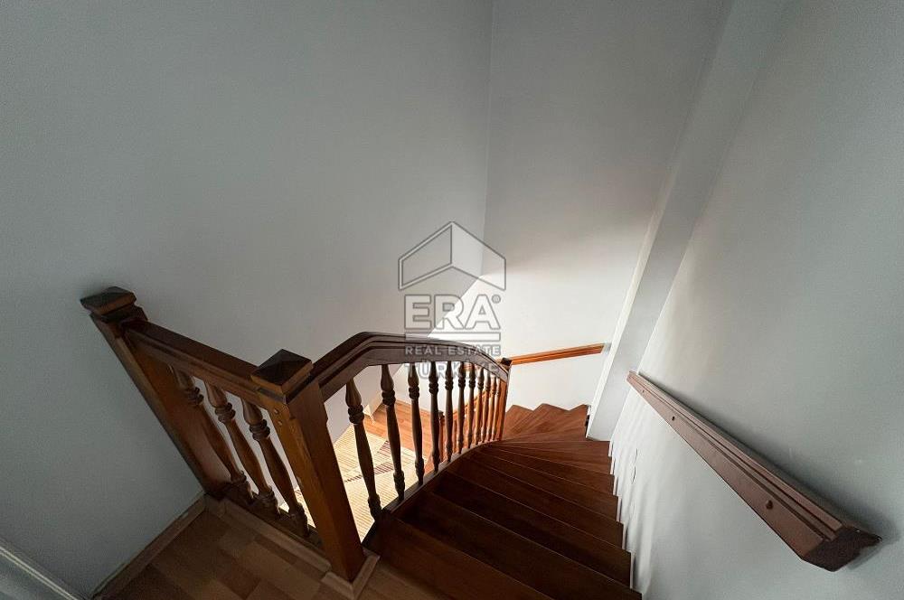 Buca İnönü Mah. Komple Satılık Bina