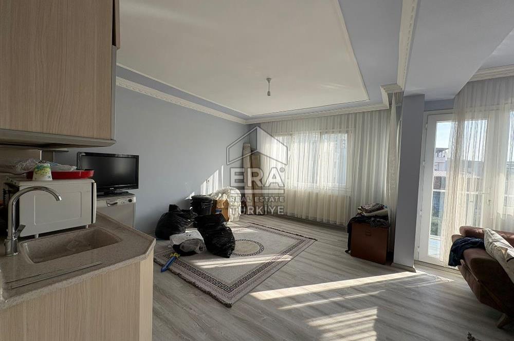 Buca İnönü Mah. Komple Satılık Bina