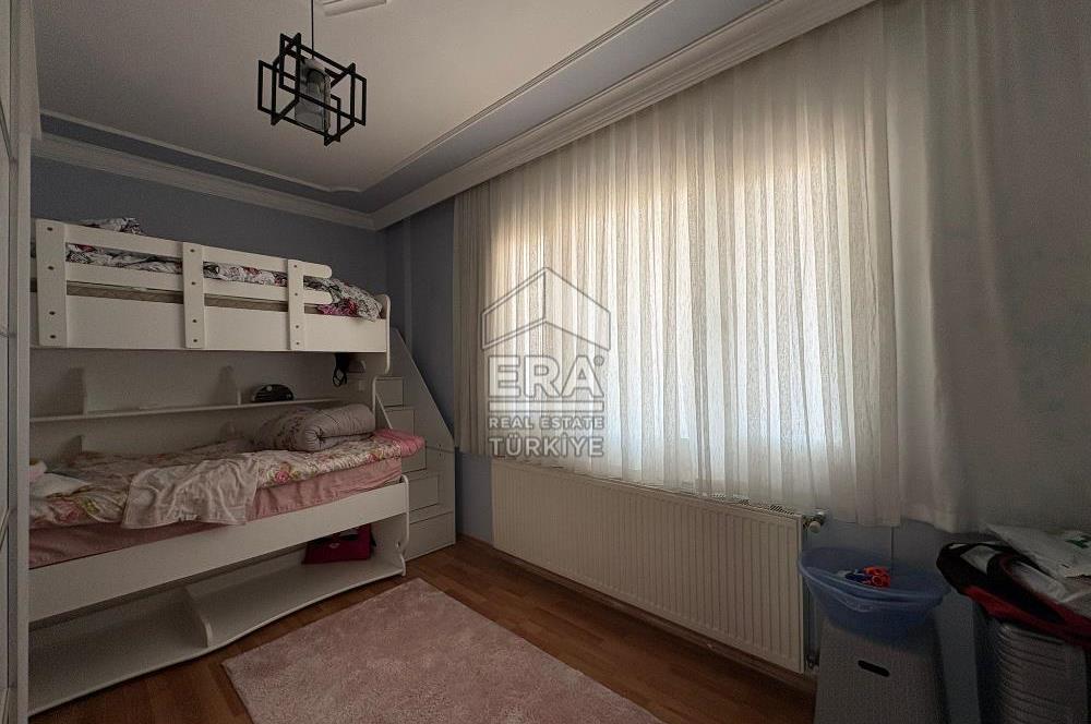 Buca İnönü Mah. Komple Satılık Bina