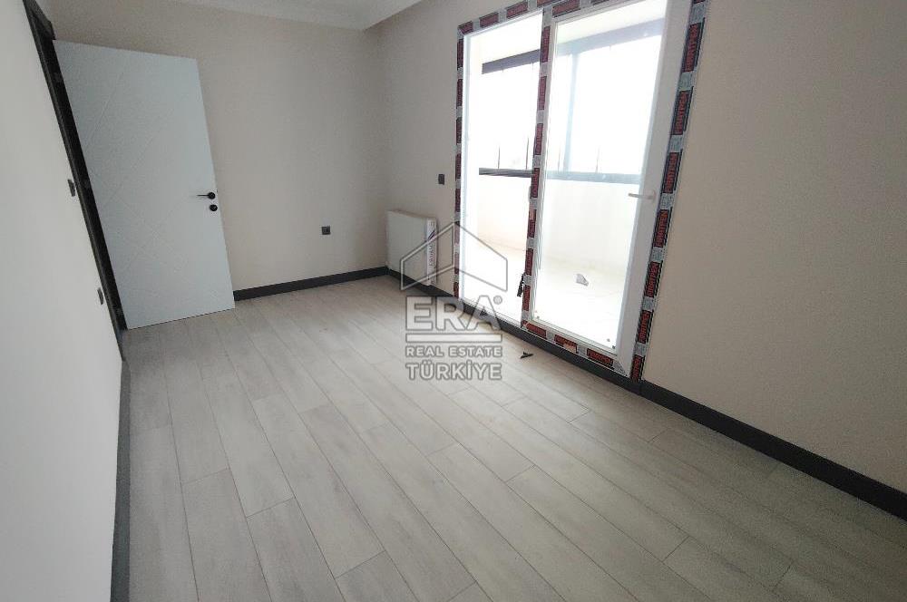 Seyrek Bakırçay Üniversitesi Yakını Kiralık 3+1 Çatı Dubleks