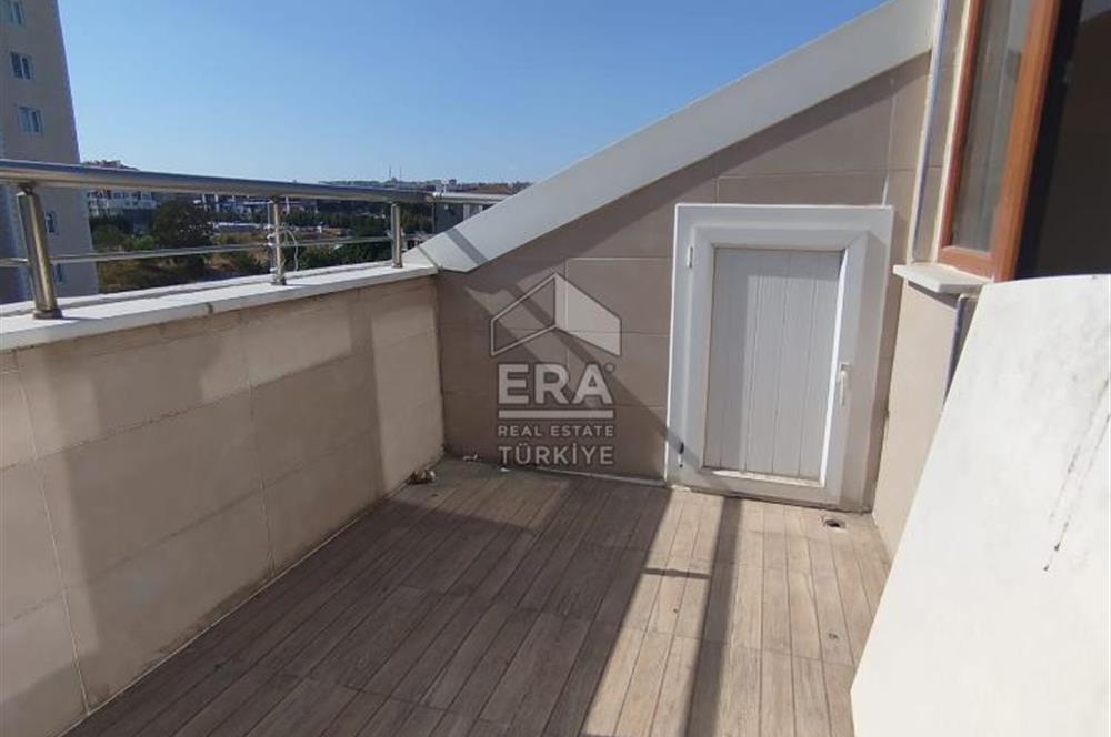 BÜYÜKÇEKMECE MİMAROBA E5 e YAKIN 6+2 ÇİFT GİRİŞLİ DUBLEKS DAİRE