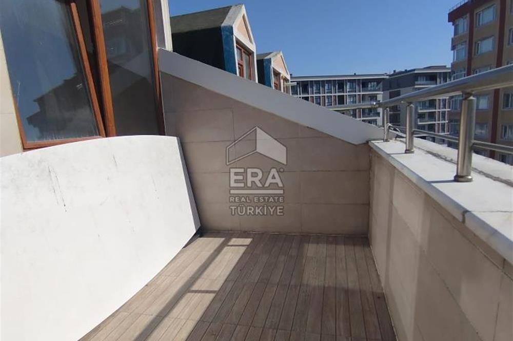 BÜYÜKÇEKMECE MİMAROBA E5 e YAKIN 6+2 ÇİFT GİRİŞLİ DUBLEKS DAİRE