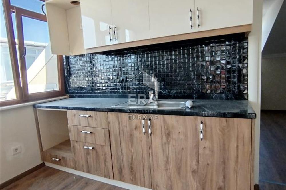 BÜYÜKÇEKMECE MİMAROBA E5 e YAKIN 6+2 ÇİFT GİRİŞLİ DUBLEKS DAİRE