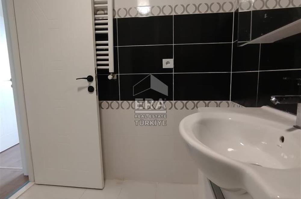 BÜYÜKÇEKMECE MİMAROBA E5 e YAKIN 6+2 ÇİFT GİRİŞLİ DUBLEKS DAİRE