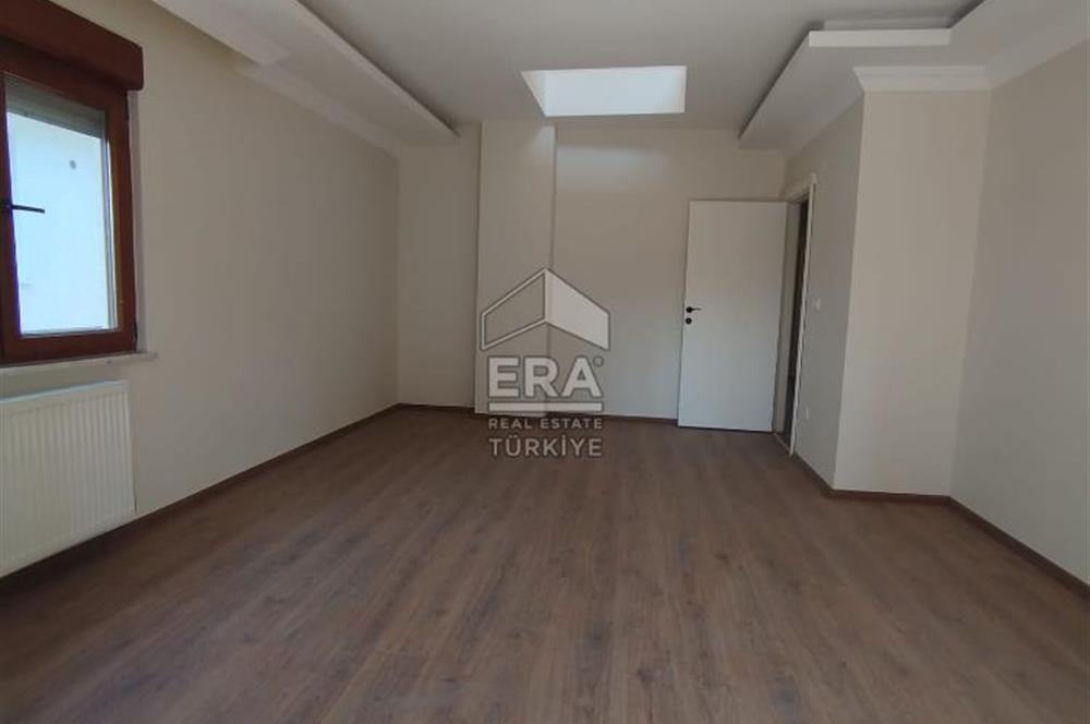 BÜYÜKÇEKMECE MİMAROBA E5 e YAKIN 6+2 ÇİFT GİRİŞLİ DUBLEKS DAİRE